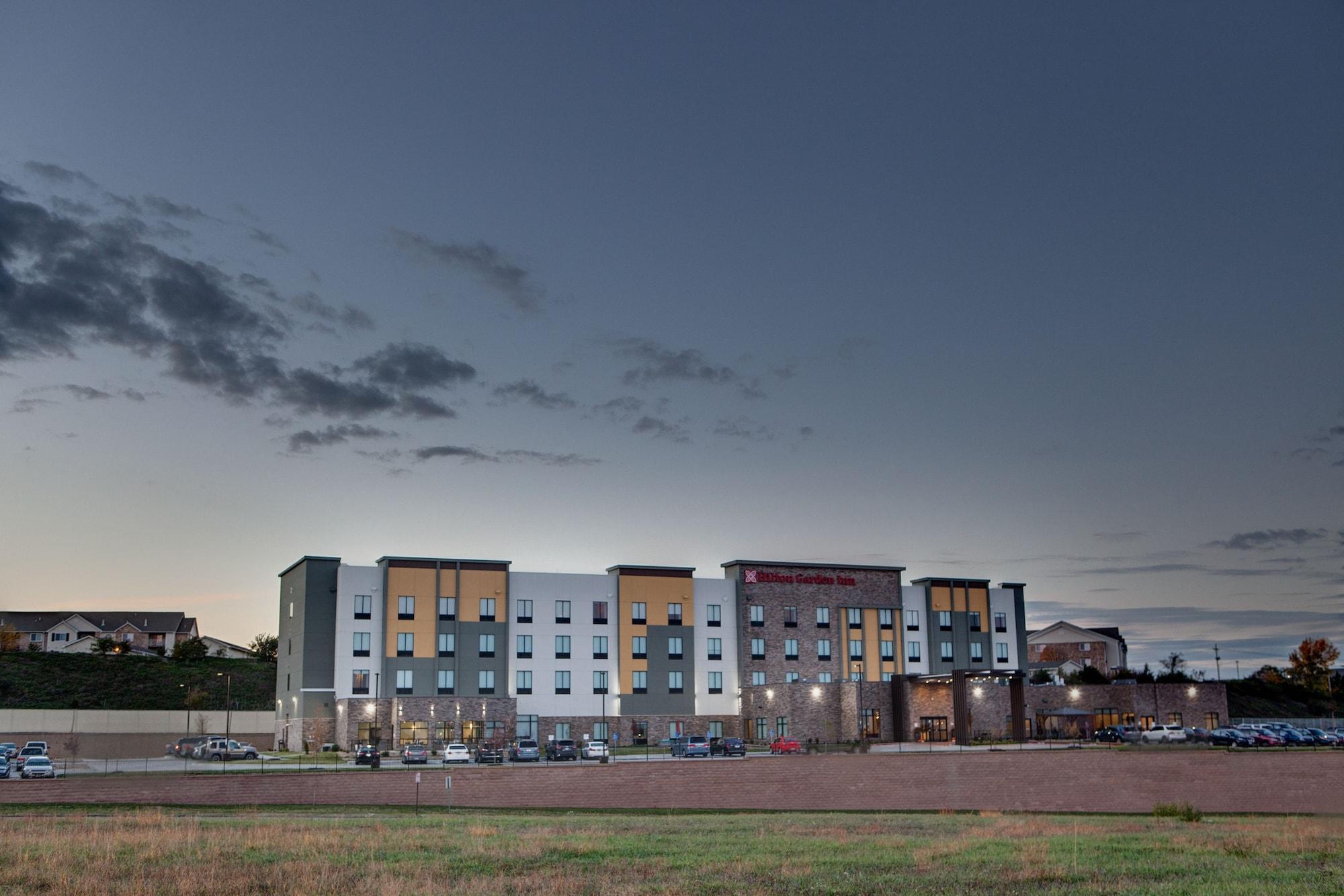 Hilton Garden Inn Топіка Екстер'єр фото