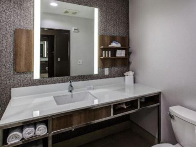 Hilton Garden Inn Топіка Екстер'єр фото